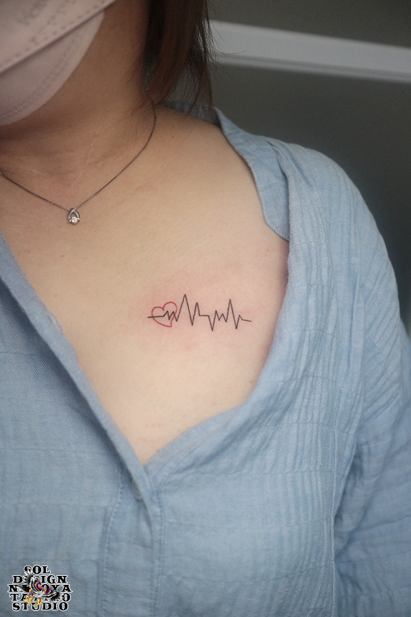 名古屋　タトゥー　女性